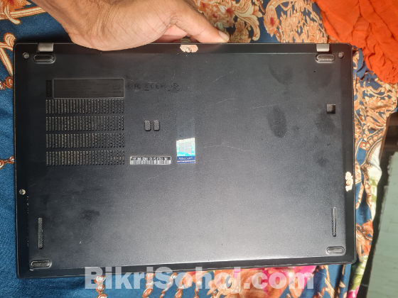 lenovo thinkpad X280  i5 8gen 8gb ram 256gb ssd